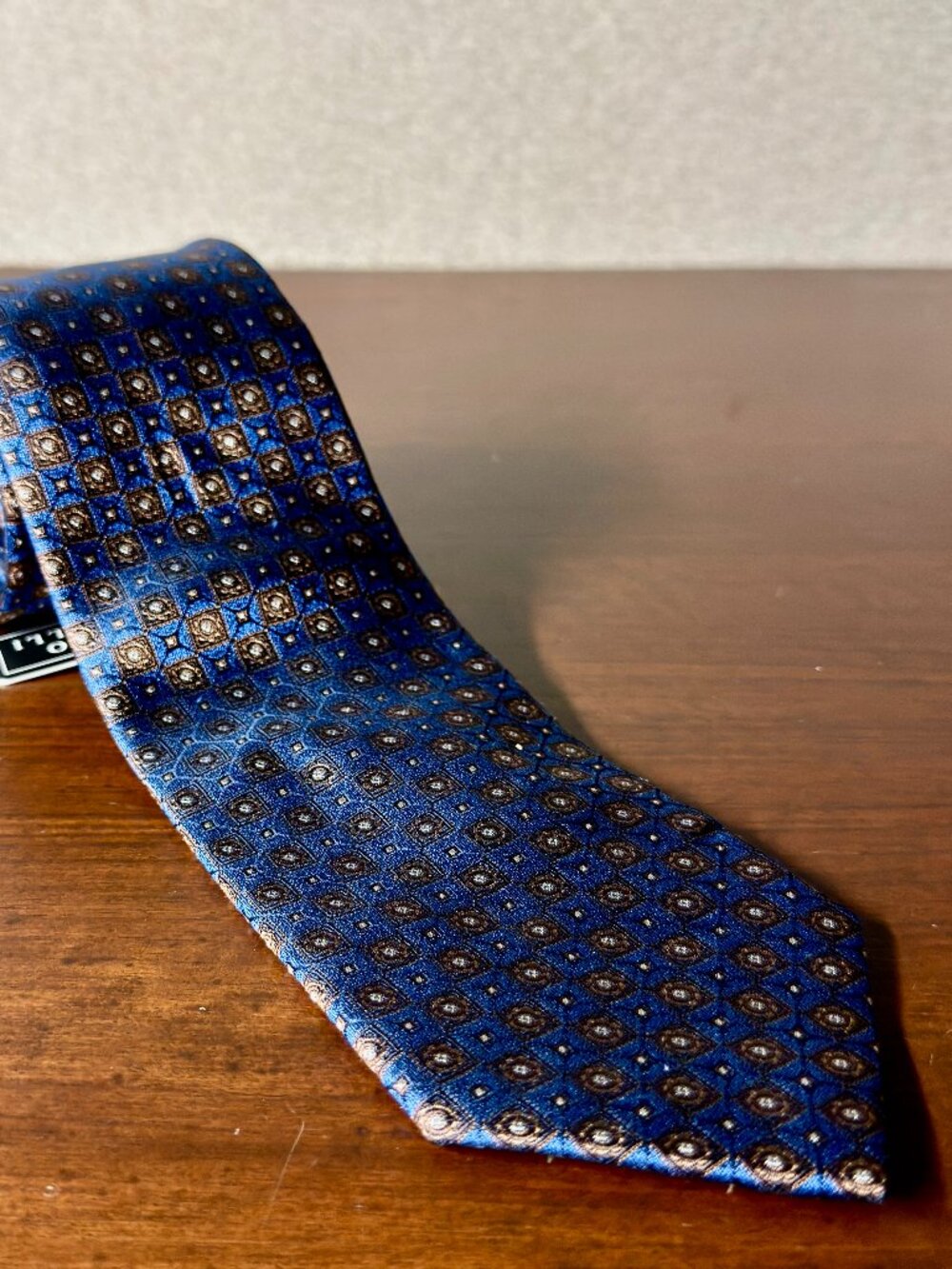 NWT Bruno Piattelli Blue Handmade 100% Silk Geometric Tie